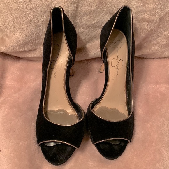 Jessica Simpson Suede black and gold design heels - Picture 1 of 6